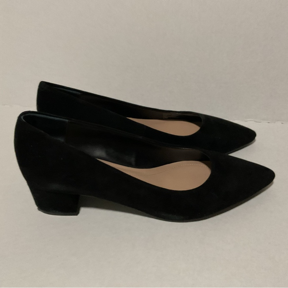 Alfani Cashhl Black Pointed Toe Suede Pumps